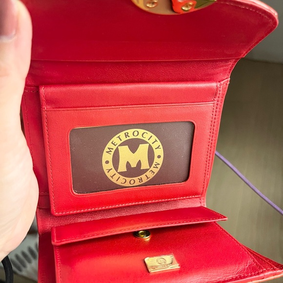 Metro City Italy NWT and Box Red Leather Cocodile Wallet - Picture 3 of 5